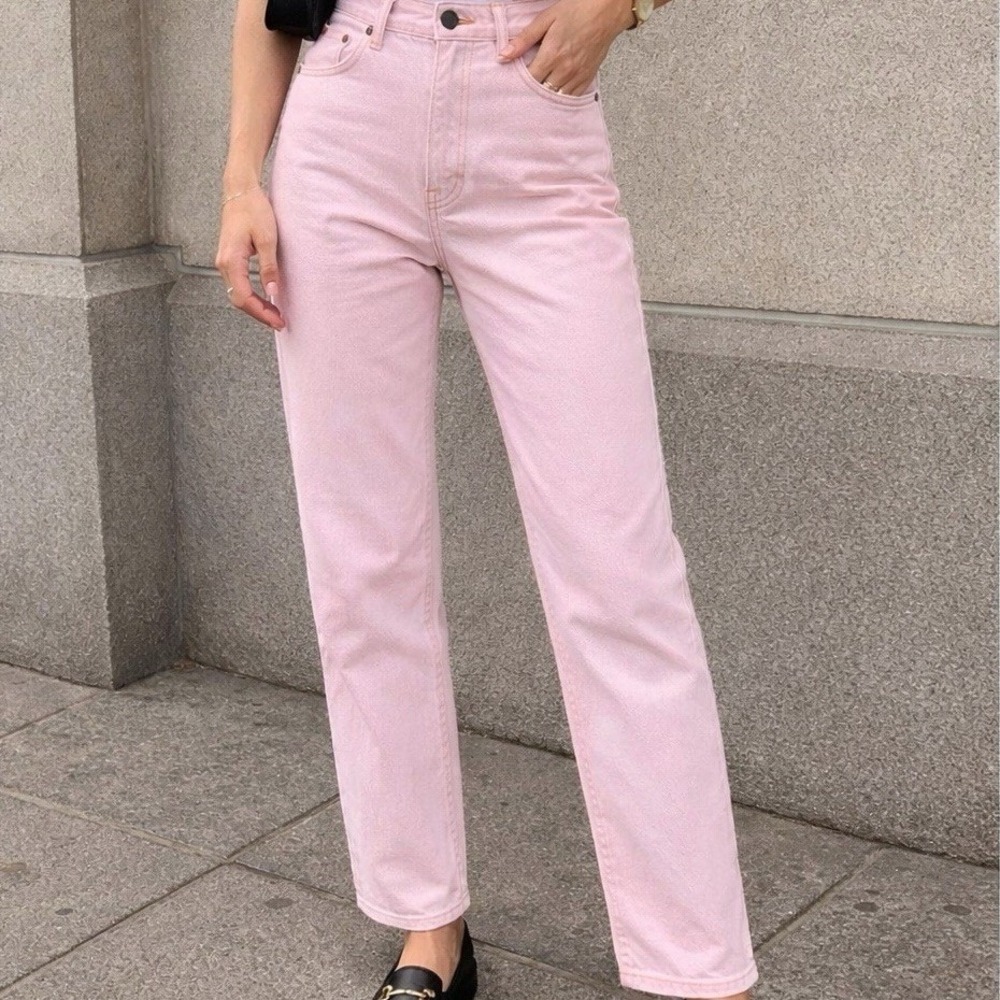 Abercrombie & Fitch Mom Jeans Light Pink High Rise Raw Hem Size 26/2 US 2‎